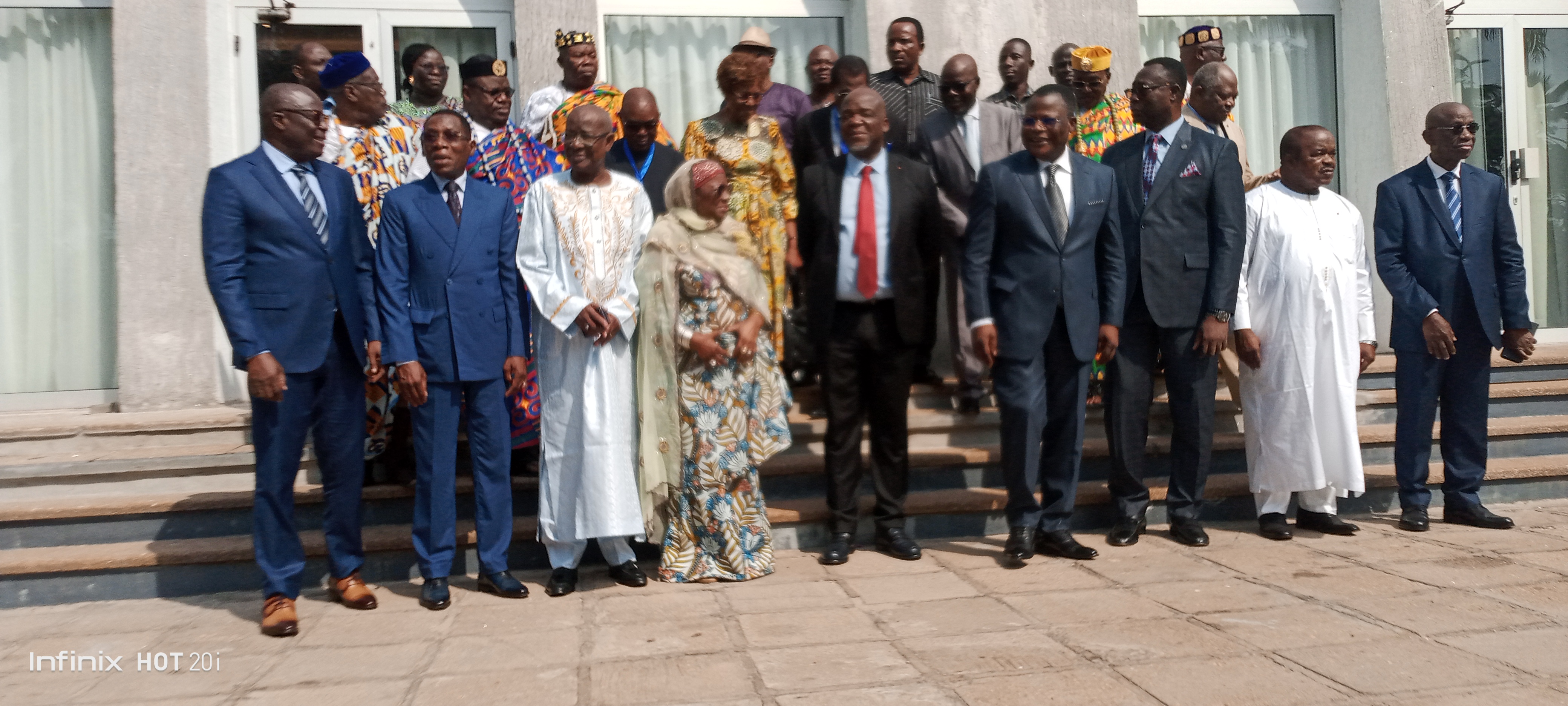 Chronique de la semaine - Sénatoriales au Togo : la Cour ...